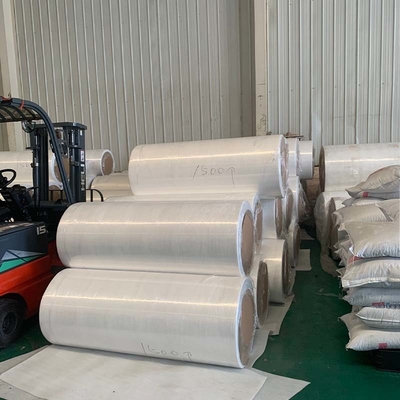 SSS PE Breathable Anti Static Non Woven Fabric For Disposable Protection Clothing