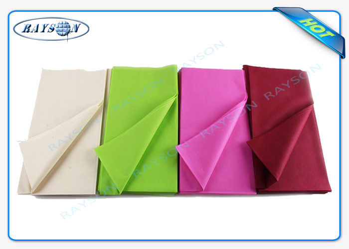 Disposable Tablecloth Made From Polypropylene Non Woven Fabric With Printing